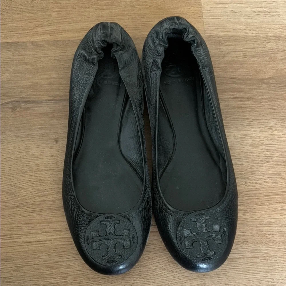 Tory Burch Black Leather Reva Ballet Flats